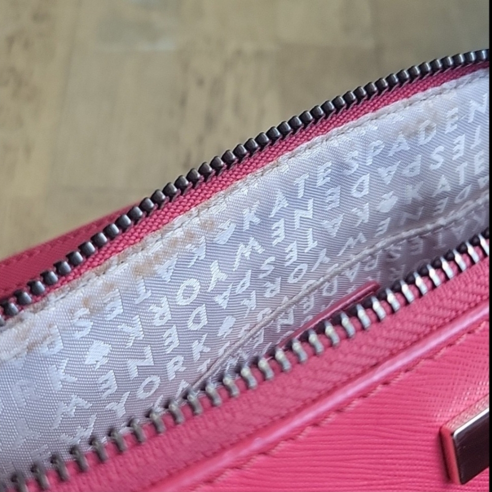 Kate Spade Take a Walk on the Wild Side Crossbody | Hanna | Flamingos - Picture 13 of 16